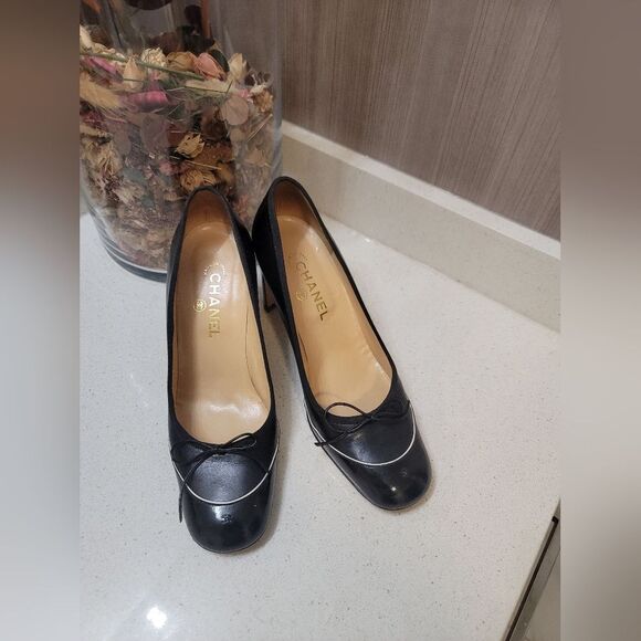 Chanel 03C Black Classic Pump 39.5 - Picture 1 of 12